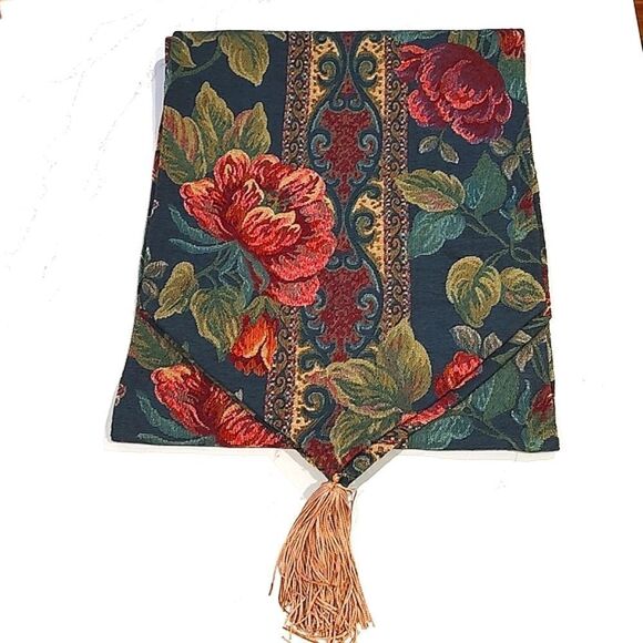 Floral Tapestry Table Runner with Tassels Vintage - Picture 1 of 7